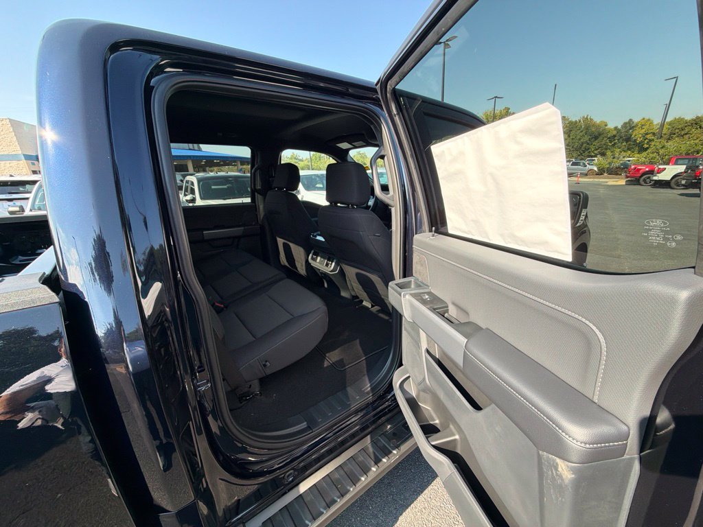 New 2026 Ford F150 XLT w/ Equipment Group 302A MID AWD/4WD image 17