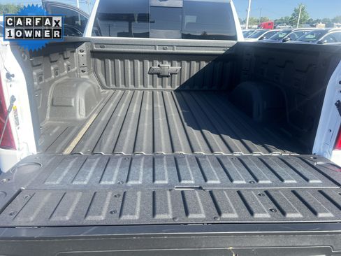 Used 2026 Chevrolet Silverado 1500 ZR2 AWD/4WD image 34