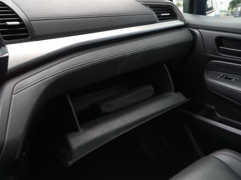 Used 2023 Honda Odyssey Sport image 24