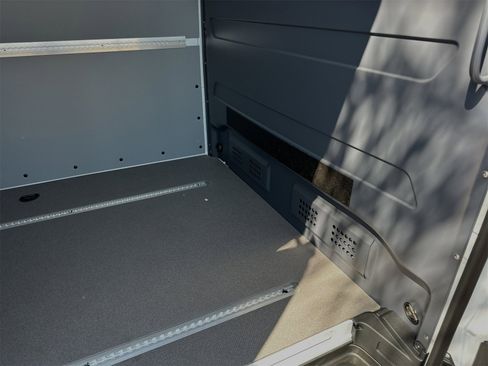 New 2025 Mercedes-Benz Sprinter 2500 image 12