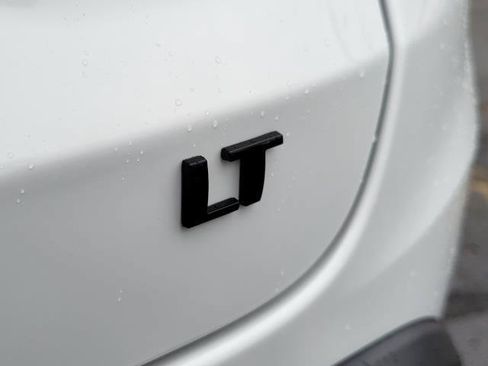 New 2026 Chevrolet Trax LT w/ Midnight Edition FWD image 30
