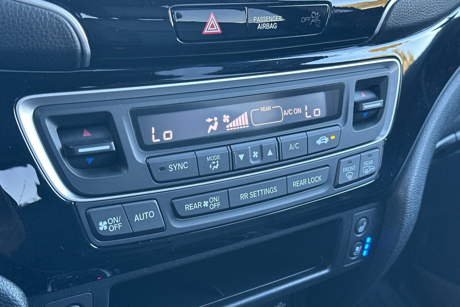 Used 2023 Honda Passport Elite image 21
