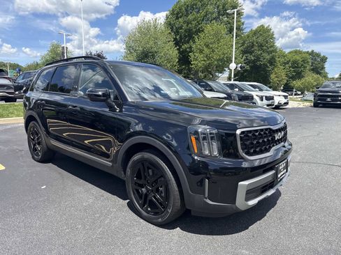 Used 2023 Kia Telluride EX X-Line AWD/4WD image 10