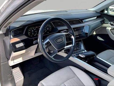 Used 2024 Audi Q8 e-tron Premium AWD/4WD image 13