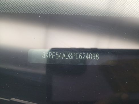 Used 2023 Kia Forte GT-Line w/ GT-Line Premium Package FWD image 33