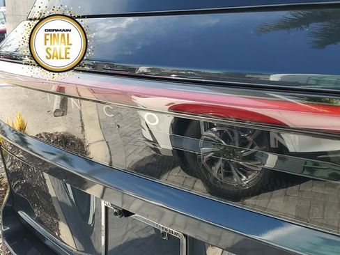 New 2025 Lincoln Navigator Reserve image 14