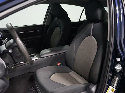 Certified 2021 Toyota Camry LE FWD image 23
