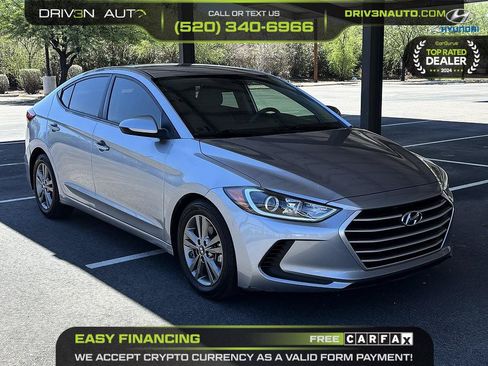 Used 2017 Hyundai Elantra SE FWD image 1