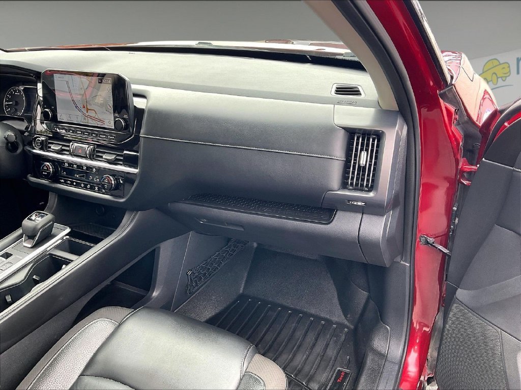 Used 2022 Nissan Pathfinder SL w/ SL Premium Package AWD/4WD image 12