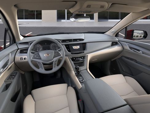 New 2025 Cadillac XT5 Premium Luxury w/ LPO, Floor Liner Package image 15