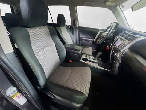 Used 2019 Toyota 4Runner SR5 image 30