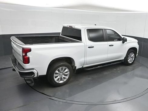Used 2022 Chevrolet Silverado 1500 Custom RWD image 38