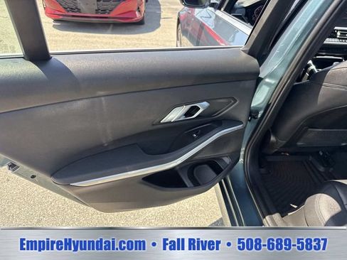Used 2021 BMW 330i xDrive Sedan w/ Convenience Package AWD/4WD image 16