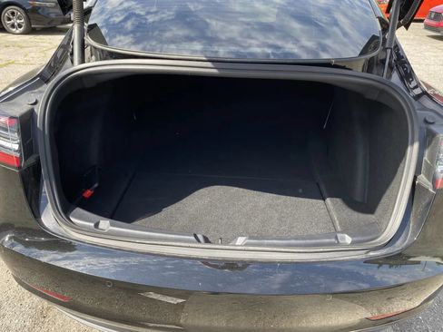 Used 2022 Tesla Model 3 RWD image 8