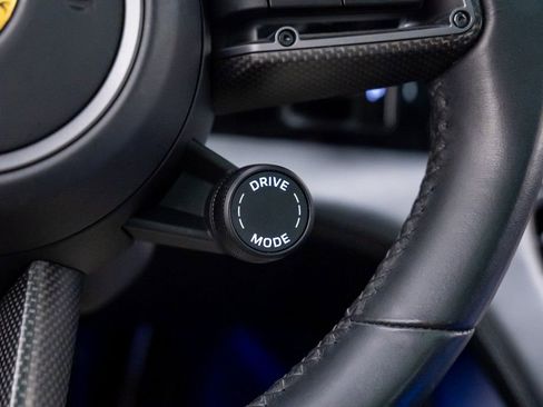 Used 2021 Porsche Taycan Turbo S image 28