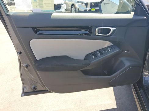 Certified 2023 Honda Civic EX image 17