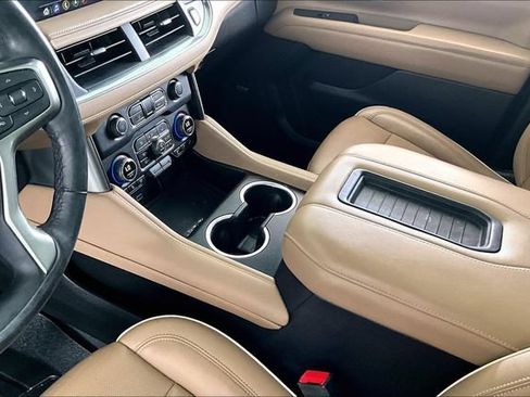 Used 2021 Chevrolet Tahoe Premier RWD image 15