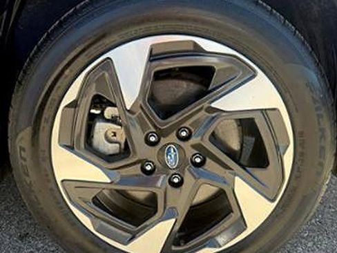 Certified 2025 Subaru Crosstrek 2.5i Limited AWD/4WD image 17