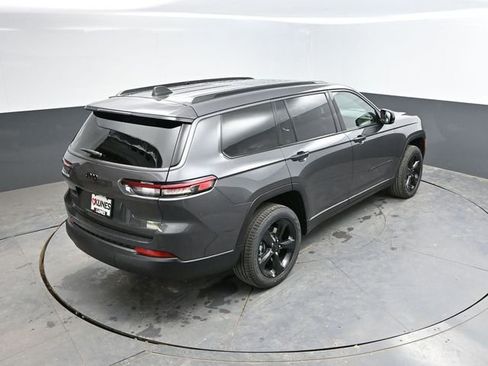 New 2026 Jeep Grand Cherokee L Limited AWD/4WD image 37