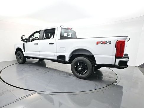 New 2026 Ford F250 4x4 Crew Cab Super Duty image 5