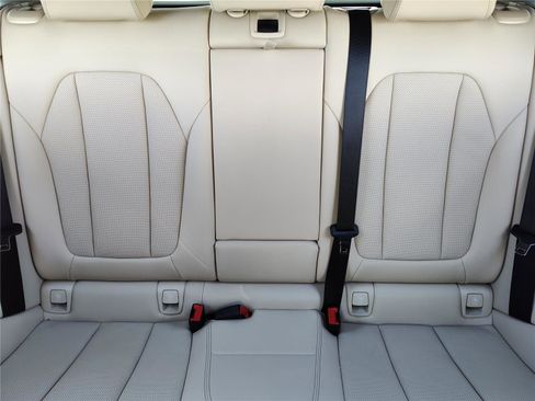 Certified 2025 BMW X4 xDrive30i image 28