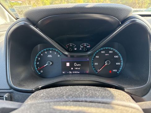 Used 2021 Chevrolet Colorado Z71 w/ LPO, Tonneau and Step Package image 12