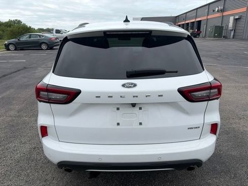 Used 2023 Ford Escape ST-Line w/ Tech Pack #1 AWD/4WD image 5