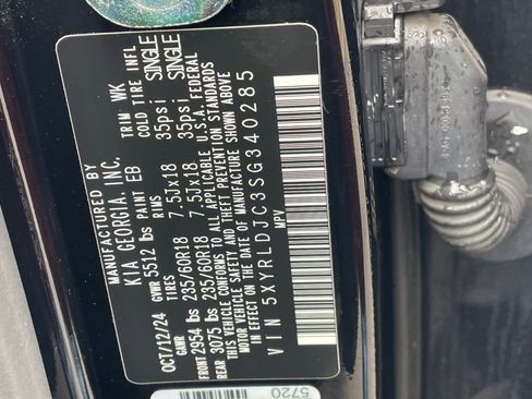 Used 2025 Kia Sorento S image 34