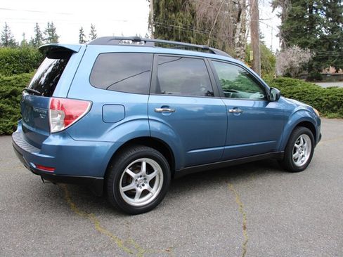Used 2009 Subaru Forester 2.5XT Limited w/ Popular Equipment Group 1A image 3