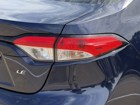 Used 2023 Toyota Corolla LE FWD image 7
