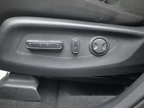 Used 2026 Honda CR-V EX image 11