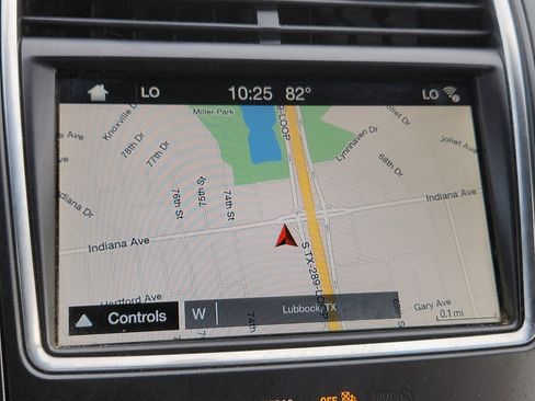 Used 2019 Lincoln Nautilus Reserve image 8