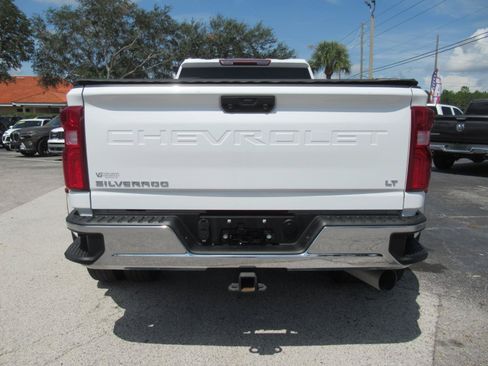 Used 2024 Chevrolet Silverado 3500 LT w/ Convenience Package AWD/4WD image 6