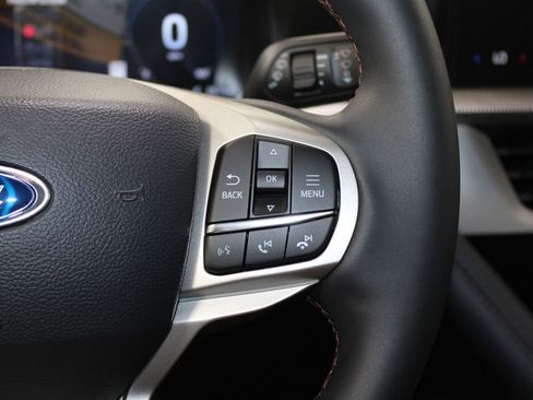 New 2026 Ford Explorer Active image 38