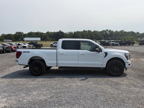 Used 2026 Ford F150 Lariat AWD/4WD image 14