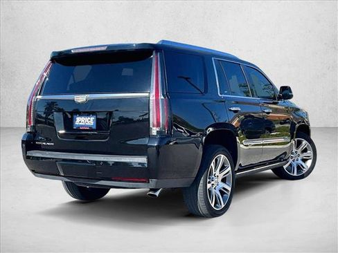 Used 2016 Cadillac Escalade Premium AWD/4WD image 2