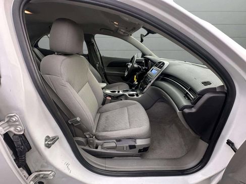 Used 2015 Chevrolet Malibu LS image 27
