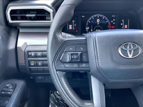 Used 2024 Toyota Tacoma SR5 RWD image 23