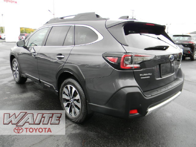 Used 2024 Subaru Outback Touring XT AWD/4WD image 4