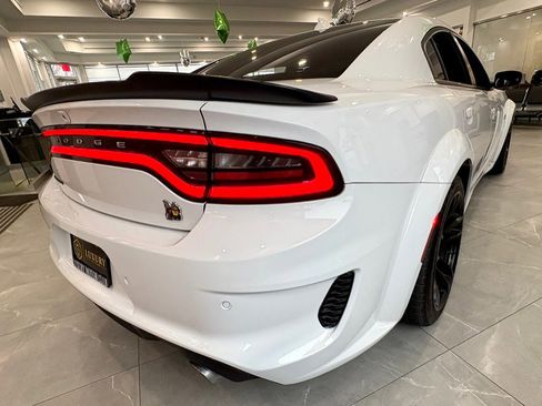 Used 2020 Dodge Charger Scat Pack image 8