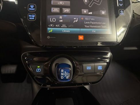 Used 2019 Toyota Prius Limited w/ Premium Convenience Package FWD image 27