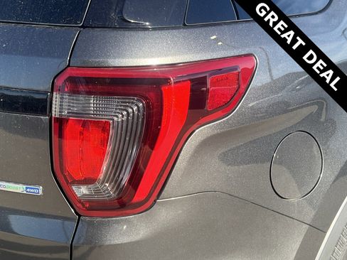 Used 2018 Ford Explorer Sport image 14