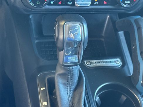 Certified 2024 Ford Bronco Wildtrak AWD/4WD image 25
