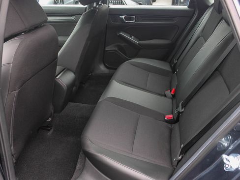 Used 2025 Honda Civic Sport image 19