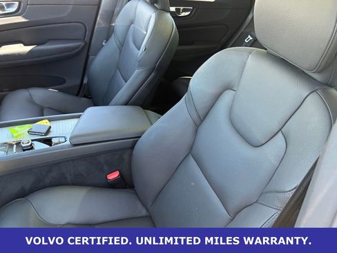 Certified 2025 Volvo XC60 B5 Plus image 28