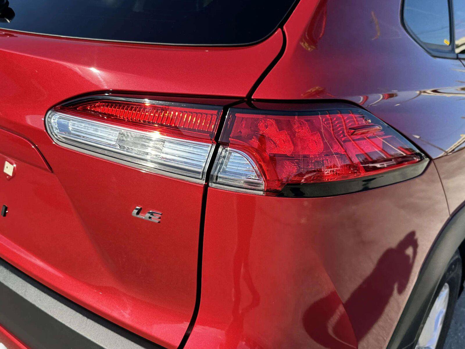 Used 2023 Toyota Corolla Cross LE FWD image 15