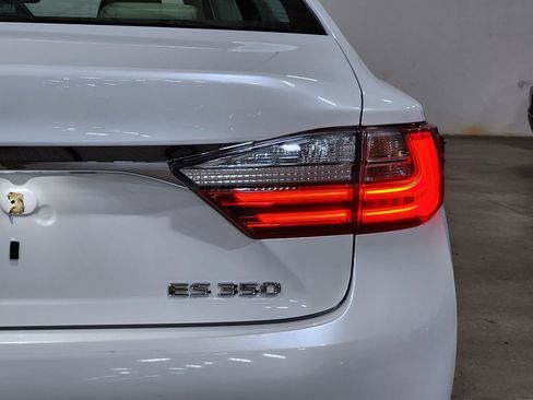 Used 2017 Lexus ES 350 image 23