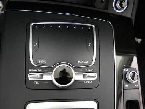 Used 2019 Audi Q5 Prestige AWD/4WD image 22