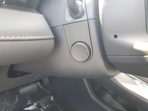 New 2026 Lincoln Nautilus Reserve AWD/4WD image 15