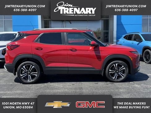 New 2026 Chevrolet TrailBlazer LT w/ Driver Confidence Package FWD image 17